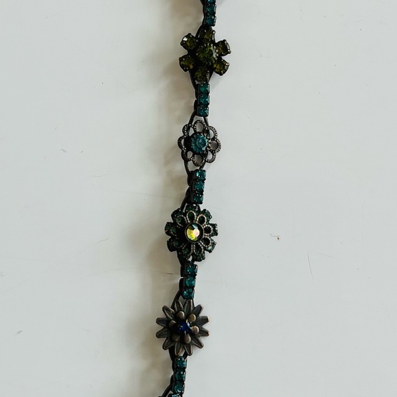 Sorelli Crystal Bracelet - Picture 5 of 5